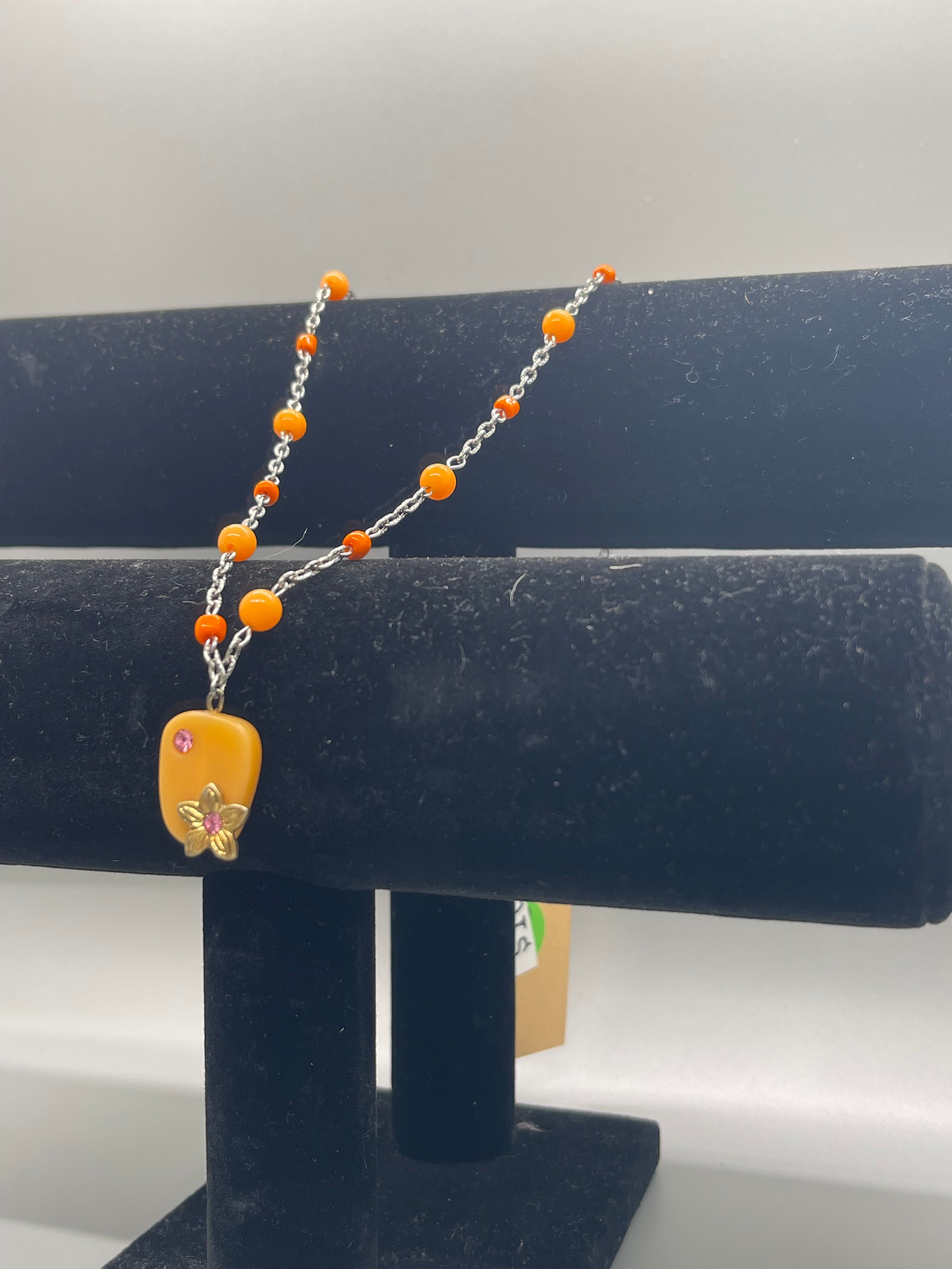 Orange blossom necklace ￼