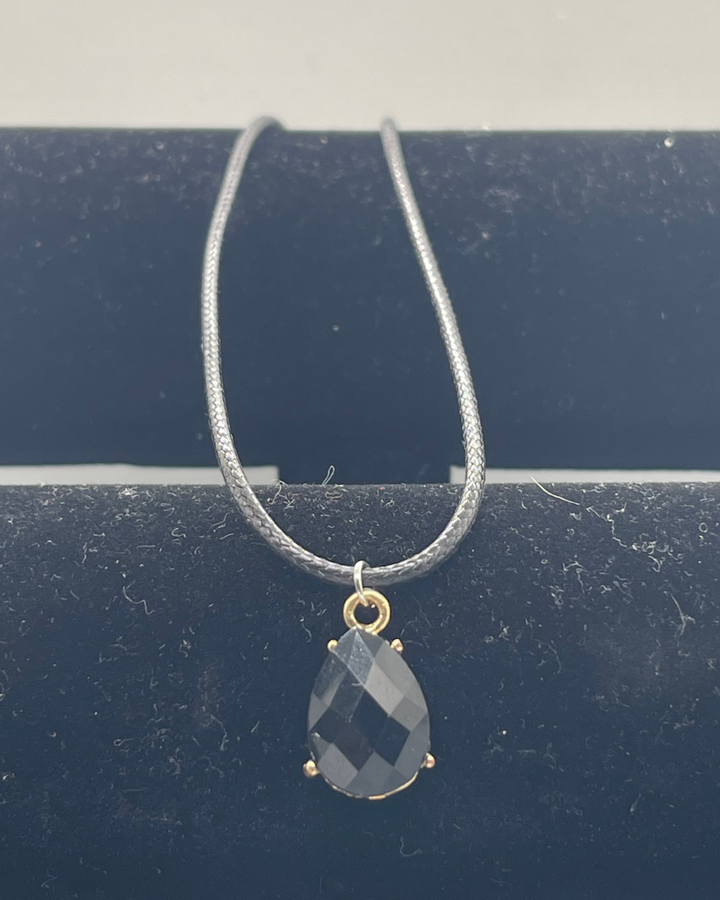 Plastic costume pendant necklace